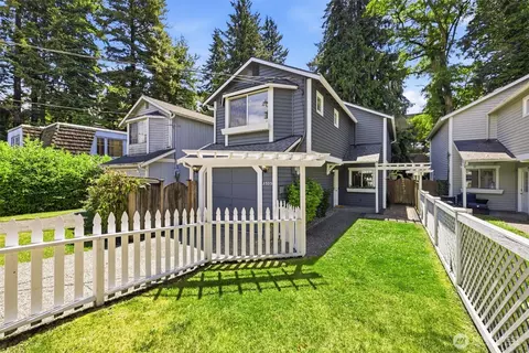 3535 NE 89th St, Seattle, WA 98115