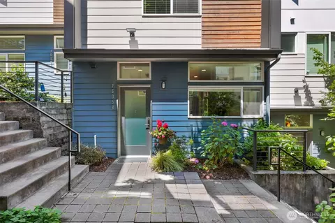 2605 22nd Ave W #B, Seattle, WA 98199