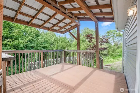 180 E Pine St, Union, WA 98592 photo 18