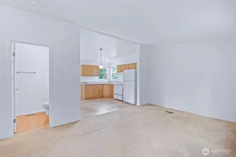 180 E Pine St, Union, WA 98592 photo 11