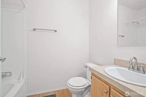 180 E Pine St, Union, WA 98592 photo 16