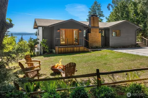 10014 SW 122nd Pl, Vashon, WA 98070