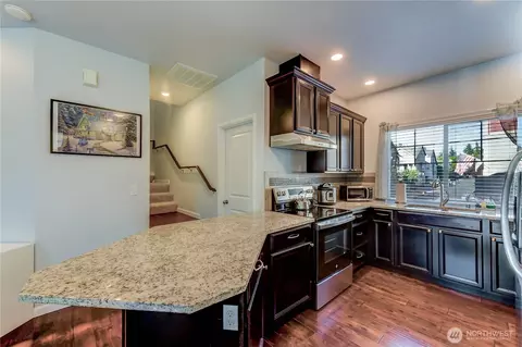 Kitchen - 10030 12th Ave SE, Everett, WA 98208 photo 3 of 3