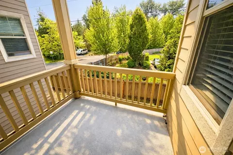 10030 12th Ave SE, Everett, WA 98208