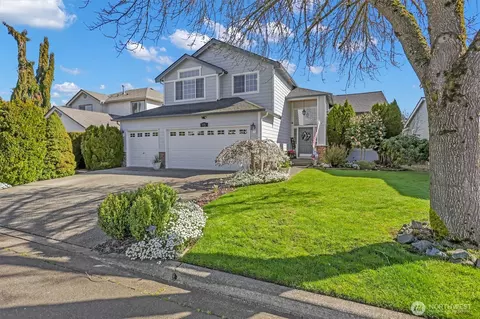 915 N Laurel Ln, Tacoma, WA 98406