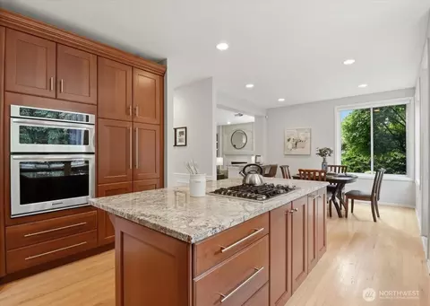 Kitchen - 15400 32nd Ave SE, Mill Creek, WA 98012 photo 3 of 3