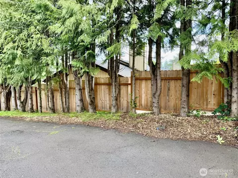 Exterior - 708 Olson Rd, Longview, WA 98632 photo 12 of 16