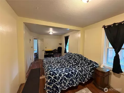 Bedroom - 708 Olson Rd, Longview, WA 98632 photo 5 of 5