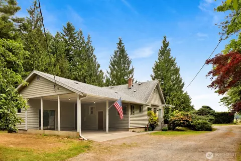 7989 Andreason Pl, Custer, WA 98240
