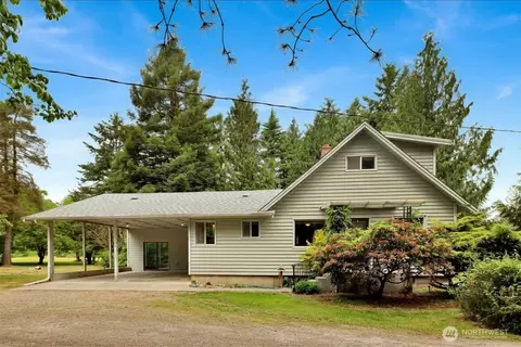 7989 Andreason Pl, Custer, WA 98240