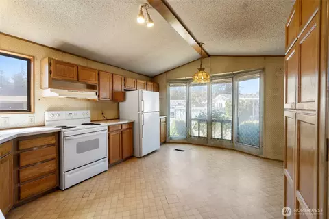 20705 9th Ave E, Spanaway, WA 98387 photo 7
