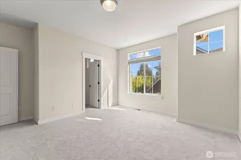 Bedroom - 13914 N Pointe Cir #E, Mill Creek, WA 98012 photo 3 of 8