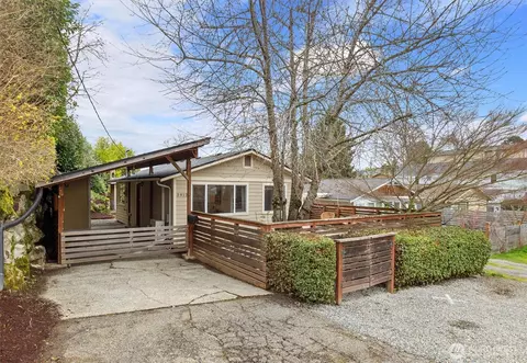 3912 S Findlay St, Seattle, WA 98118