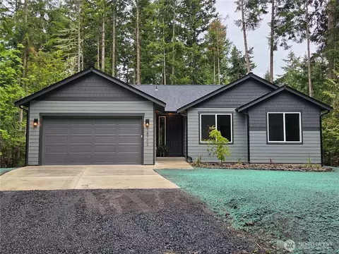 18702 Rampart Ln SE, Yelm, WA 98597