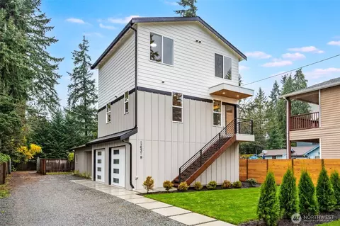 12531 25th Ave NE #B, Seattle, WA 98125