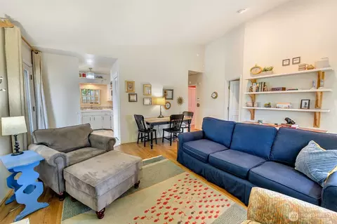 Living - 406 Oregon Ave N, Long Beach, WA 98631 photo 7 of 7
