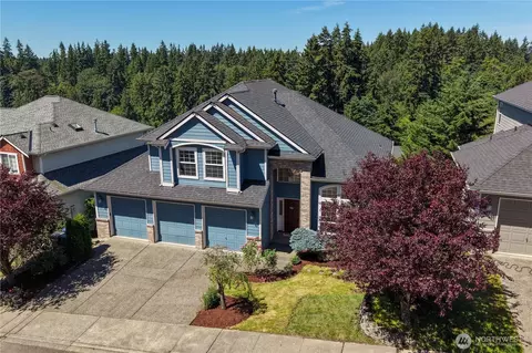 19718 12th Ave W, Lynnwood, WA 98036