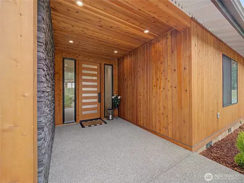 Exterior - 38383 238th Ave SE, Enumclaw, WA 98022 photo 2 of 6