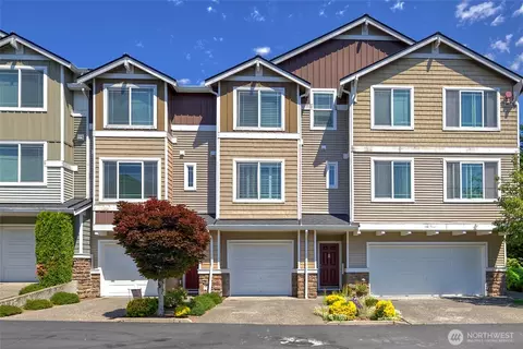 15720 Manor Way #E4, Lynnwood, WA 98087