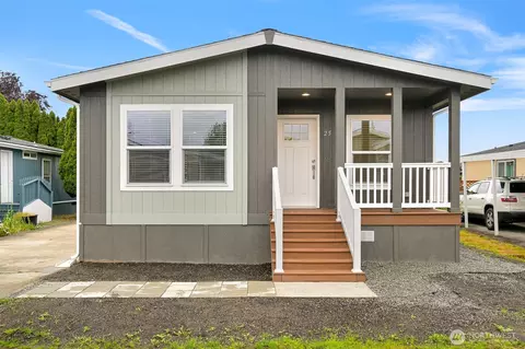 11320 S 25th St #25, Mount Vernon, WA 98274
