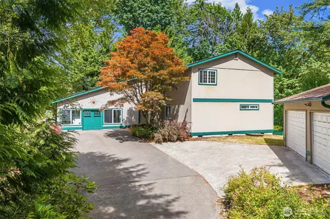 7021 81st Ave Ct NW, Gig Harbor, WA 98335