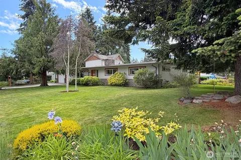 16857 Palatine Ave N, Shoreline, WA 98133