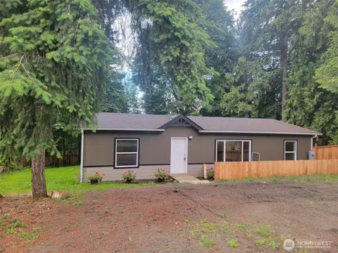 540 E Wood Ln, Shelton, WA 98584