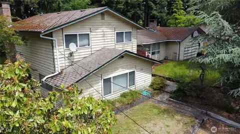 6009 85th St E, Puyallup, WA 98371