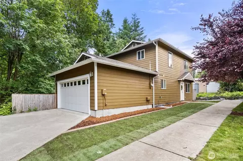 304 N 5th Ave SW, Tumwater, WA 98512