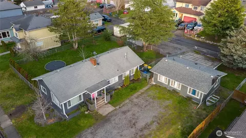 2124 Woburn St, Bellingham, WA 98229