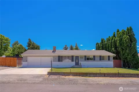 546 Rolfs Ct, East Wenatchee, WA 98802