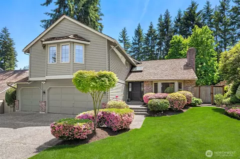 14045 NE 61st St, Redmond, WA 98052
