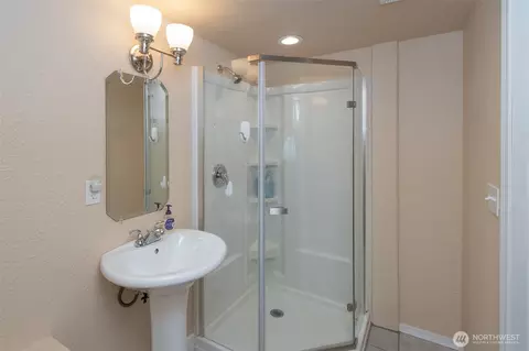 Bath - 285 Bon Jon View Way, Sequim, WA 98382 photo 4 of 5