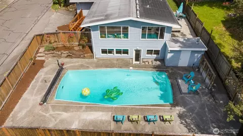 8132 208th Pl SW, Edmonds, WA 98026