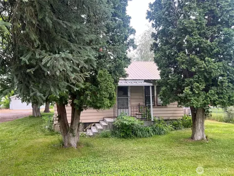 2274 Elmway, Okanogan, WA 98840