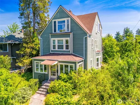 5604 17th Ave NE, Seattle, WA 98105