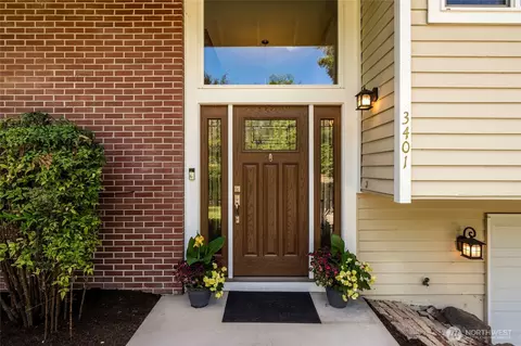 3401 79th Ave SE, Mercer Island, WA 98040