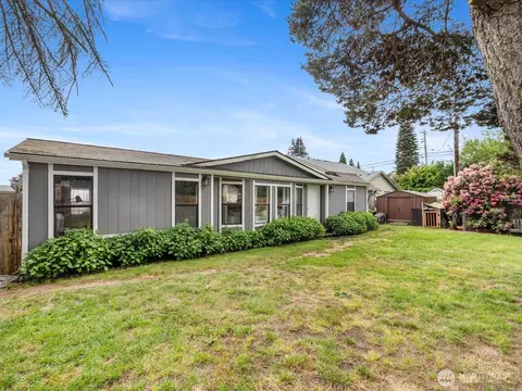 5326 64th St NE, Marysville, WA 98270