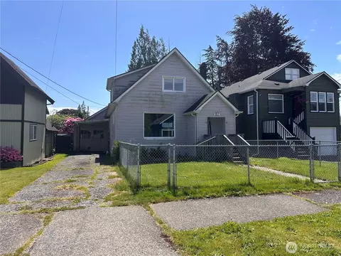 152 Karr Ave, Hoquiam, WA 98550