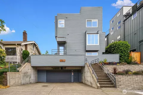 756 N 72nd St #201, Seattle, WA 98103