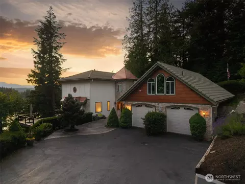 3585 Sulphur Springs Ln NW, Bremerton, WA 98310
