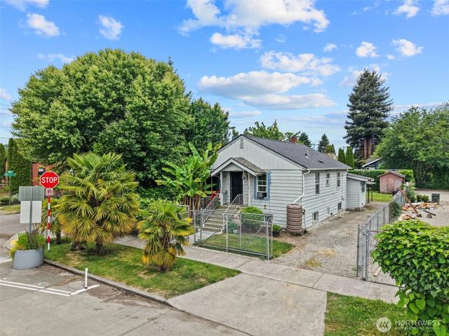 1002 S Sullivan St, Seattle, WA 98108