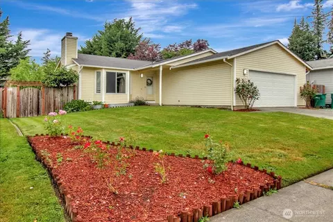 27236 Manor Pl NW, Stanwood, WA 98292
