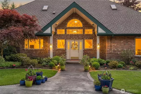 Exterior - 175 Oak Point Dr, Chehalis, WA 98532 photo 2 of 2