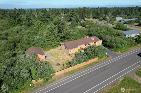 509 Point Brown Ave SW, Ocean Shores, WA 98569