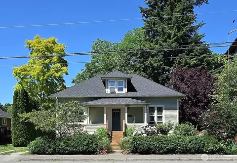 1009 Mclean Rd, Mount Vernon, WA 98273