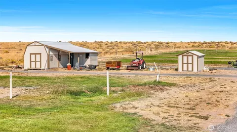 7837 Stonecrest Rd NE, Moses Lake, WA 98837