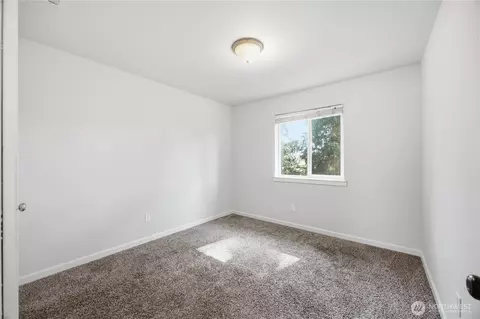 Bedroom - 20201 20th Ave E, Spanaway, WA 98387 photo 6 of 6