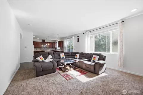 Living - 20201 20th Ave E, Spanaway, WA 98387 photo 4 of 5
