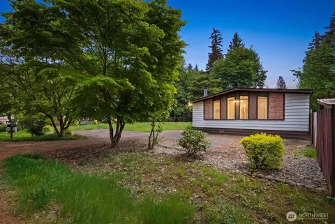 2641 Scotlac Dr SW, Olympia, WA 98512